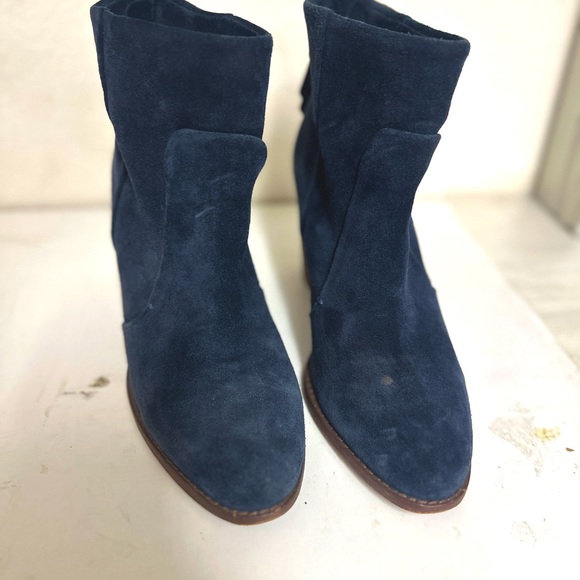 Splendid Women's Navy Suede booties - Picture 3 of 4